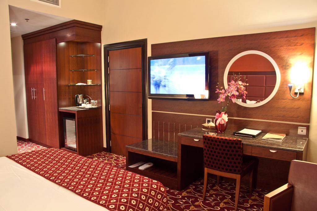 Ramee Rose Hotel Manama Exterior foto